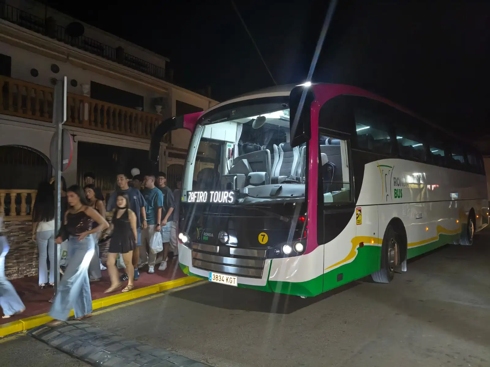 Autobús preparado para un desplazamiento de grupo